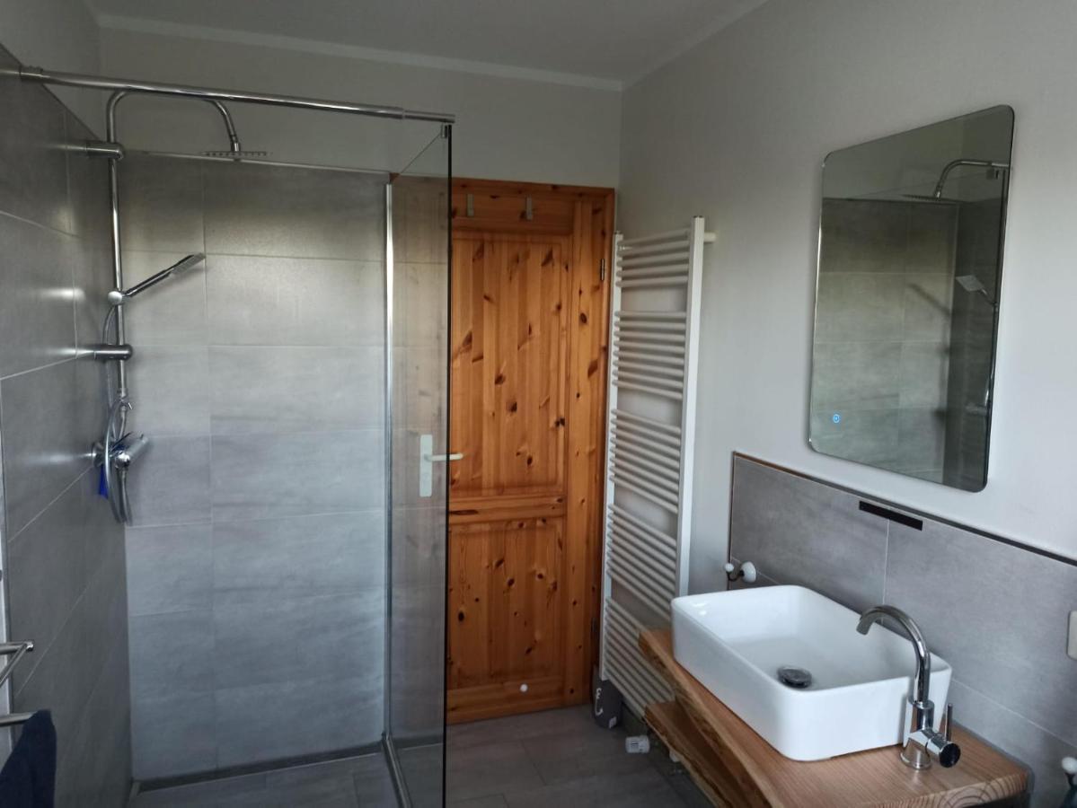 Ferienwohnung Born Am Darsswald Og Ngoại thất bức ảnh